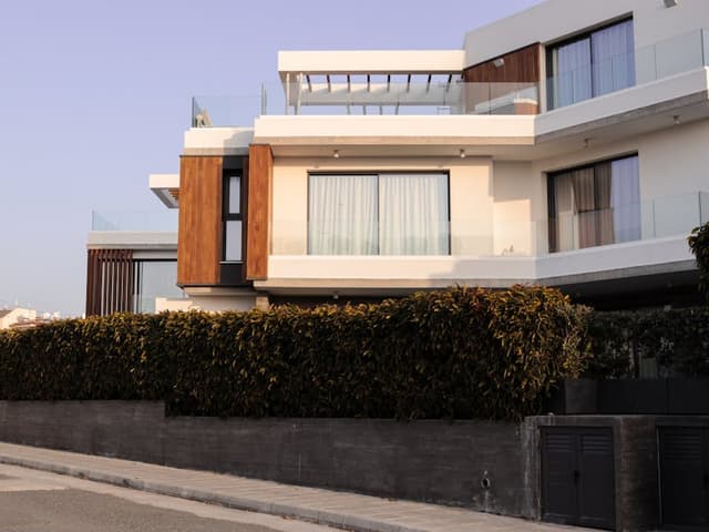 Müstakil Ev mi, Villa mı?   Fark Nedir, Hangisi Size Uygun?